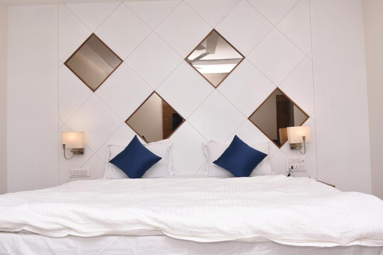 Hotel Golden Palace & Rooms Hālol Extérieur photo